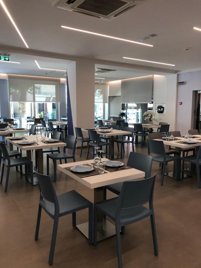 Hotel Muccioli 米萨诺阿德里亚蒂科 外观 照片