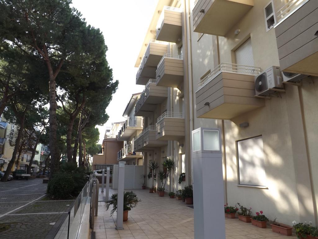 Hotel Muccioli 米萨诺阿德里亚蒂科 外观 照片